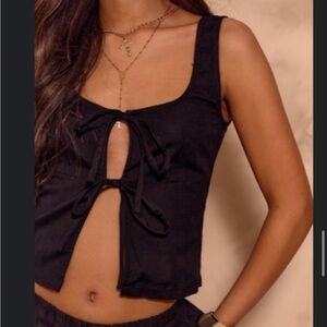 PRETTY LITTLE THING Black Linen Look Tie Front Cami Top